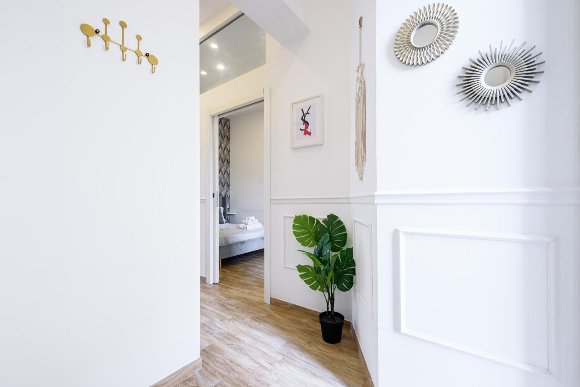 Luxury Apartment In Central City 나폴리 외부 사진