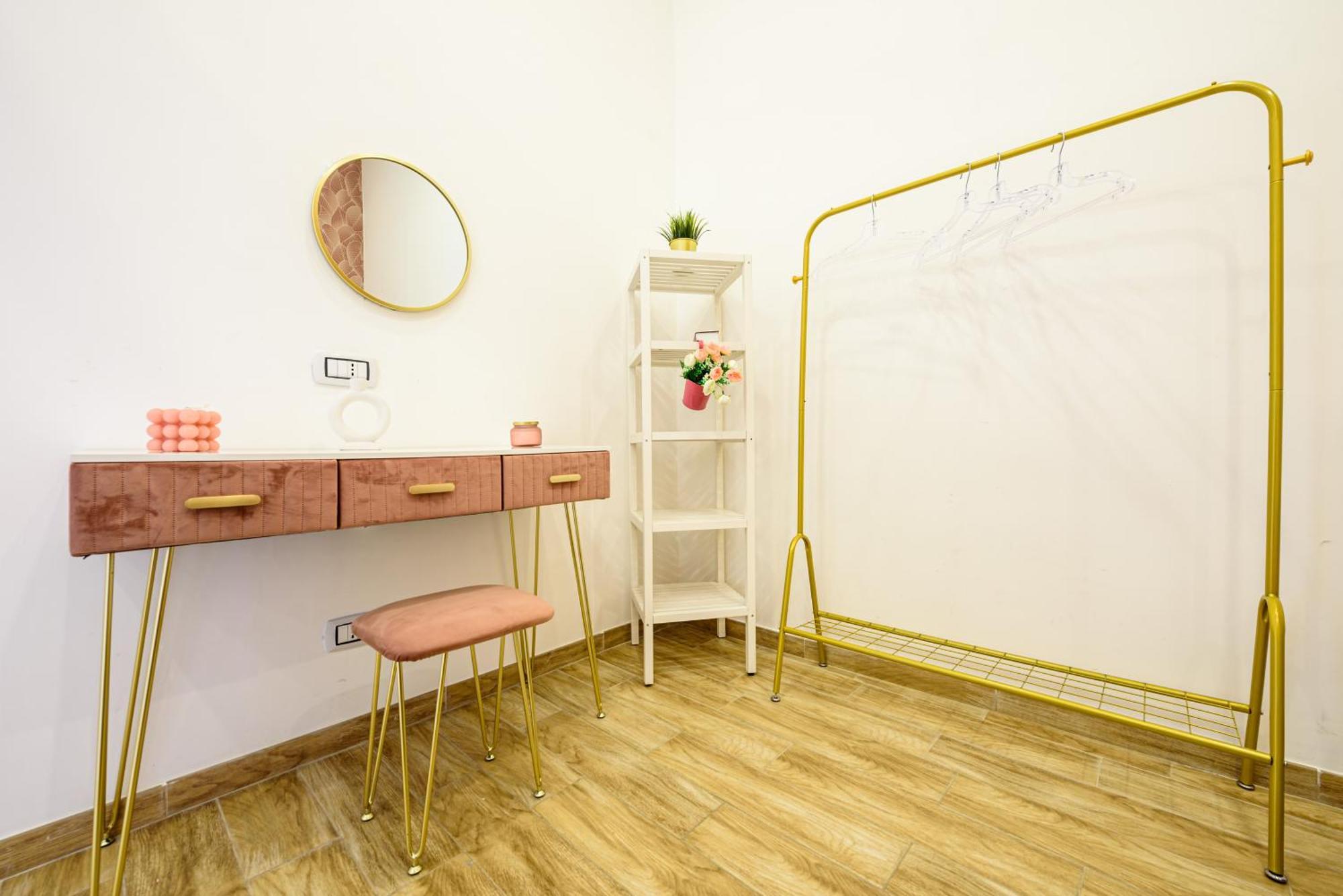 Luxury Apartment In Central City 나폴리 외부 사진